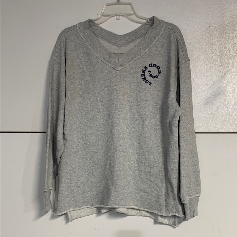 AERIE GREY V NECK PULLOVER GOOD ENERGY XS